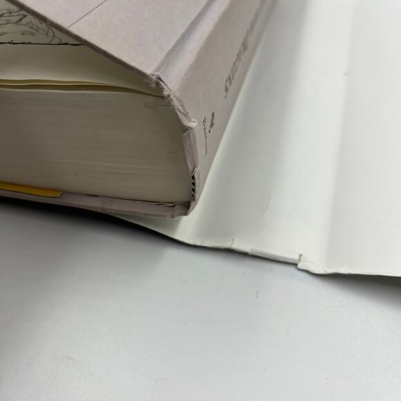 George Martin A Dance With Dragons Hardcover Book HBO Game Of Thrones - Picture 6 of 12